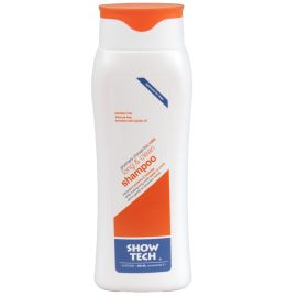 SHOW TECH Long & Clean, Sampon Profesional Revitalizant, Ideal Pentru Blana cu Par Uscat, Deteriorat, Lipsit de Stralucire, Caine | Pisica, 300ml