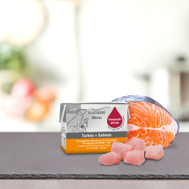 PLATINUM Menu Adult, Curcan si Somon, Hrana Umeda Pentru Caini 90g